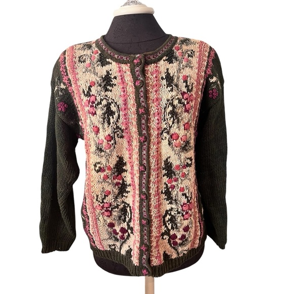 Vintage Tiara International Floral Hand Knit Pink Green Cardigan Size Medium - Picture 1 of 10